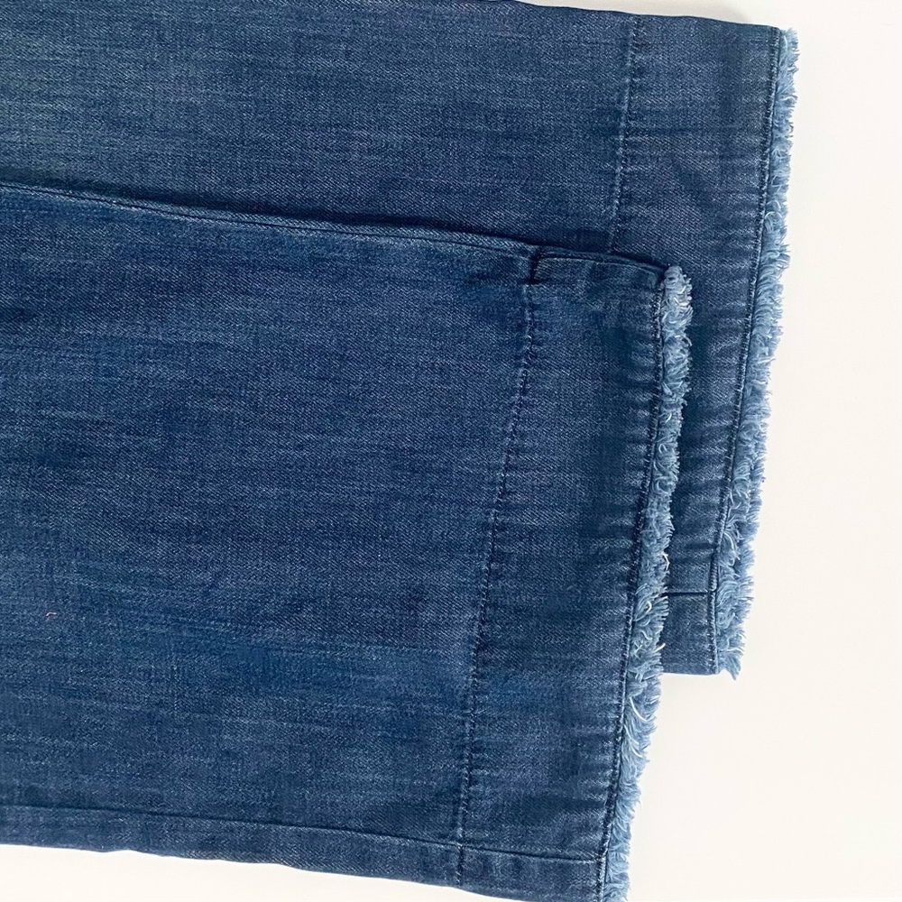Cloth & Stone Bella Dahl Denim Wide Leg Jumpsuit Raw Hem High Neck Halter Romper - Picture 4 of 15